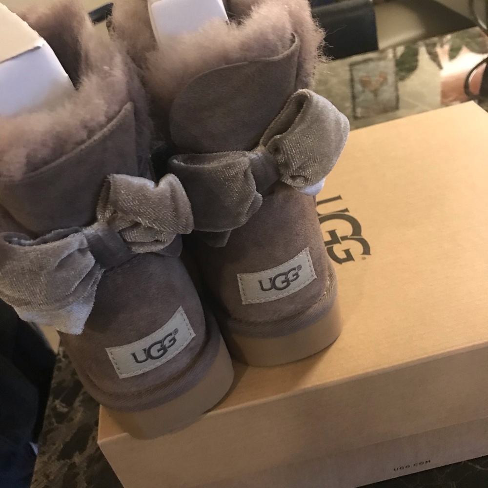 NEW! Ugg Mini Bailey Bow Ribbon Boots